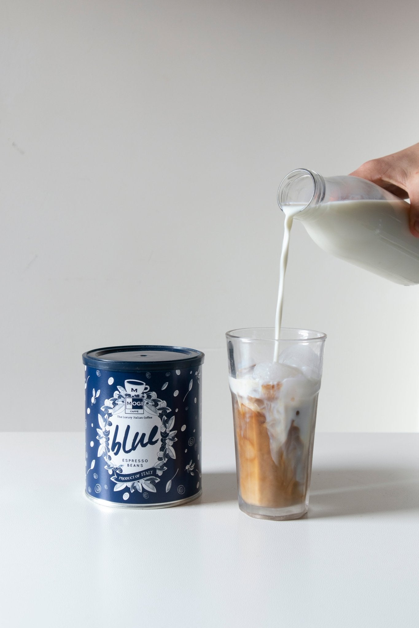 THE MILK ARTIST - MOGI